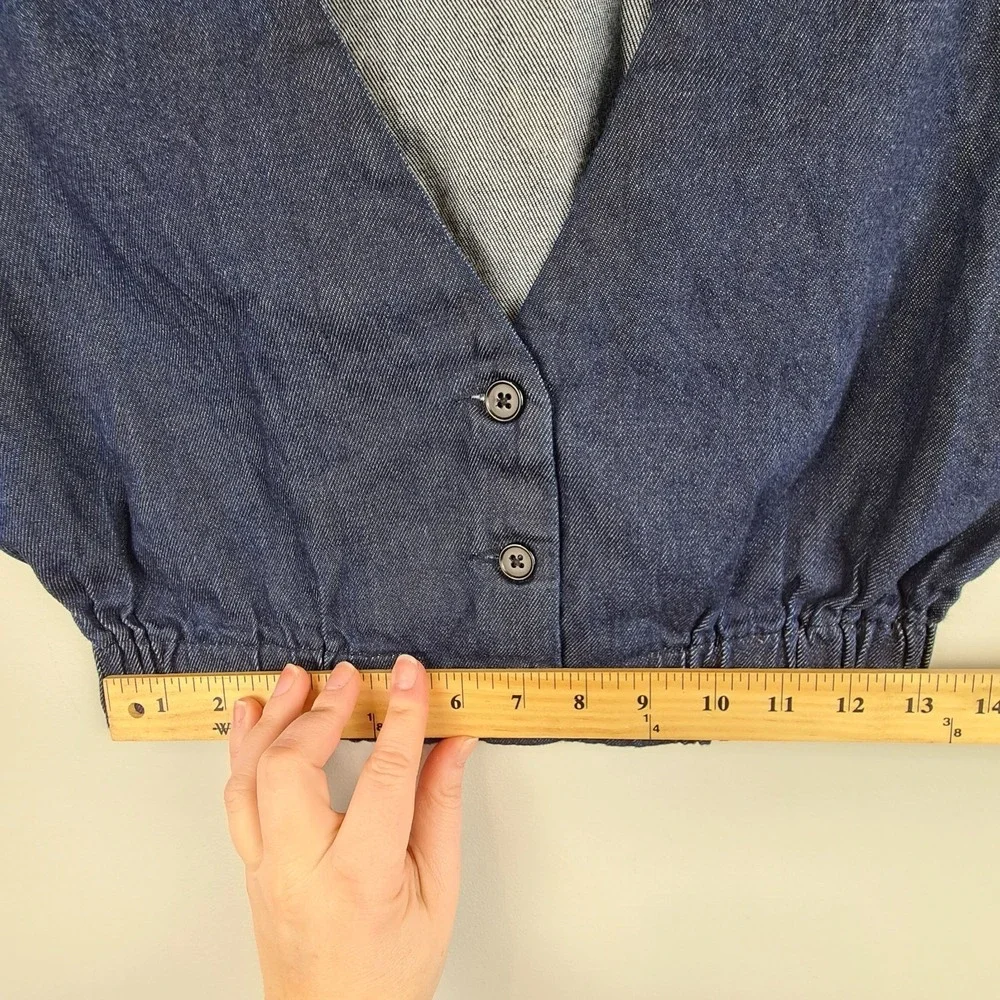 Forever 21 Women's Denim Vest Cropped Fitted Dark Wash XS Elastic Waist Buttons - Picture 4 of 7